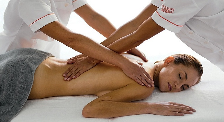 Four Hand Massage deira dubai